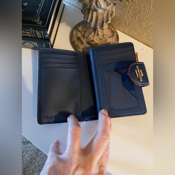 Reserved for @ozuale. Coach Laurel Signature Denim Shoulder Bag & Wallet - Picture 11 of 16